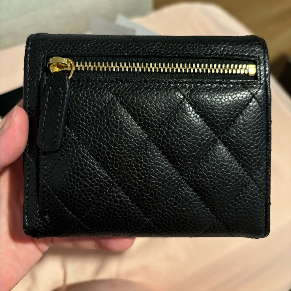 Chanel Wallet - Picture 8 of 11